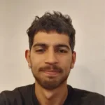 Foto retrato de Alex, uno de los integrantes del estudio Tangox